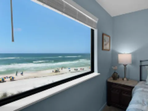 Beachside Condominiums Hotels in Santa Rosa Beach