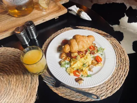 Koi LIV-Inn Отели в г. Джермистон