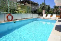 Aristo Otel - piscina