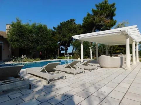 Wonderful Villa with Pool on Albarella