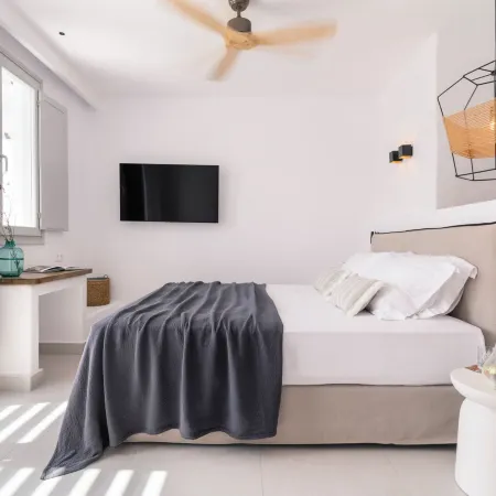 Quartano Suites by Heliessa, Adults Only