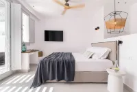 Quartano Suites by Heliessa, Adults Only فنادق في Naoussa