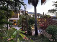 Kazyab Hotels near Pierrefonds Airport