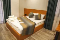 White Golden Suite Hotel - balcony