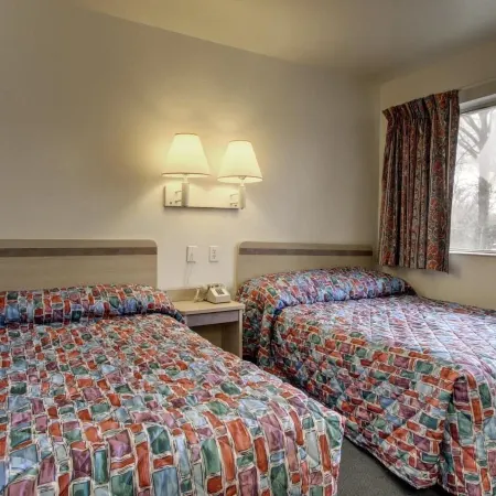 Red Carpet Inn Jeffersonville