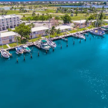 Skipjack Resort & Marina