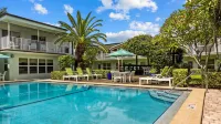 Sun Dek Beach House - Beach