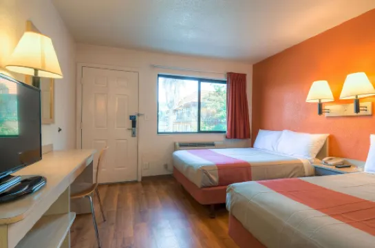 Motel 6 San Ysidro, CA  San Diego Border Hoteles en San Ysidro