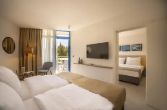 Maistra Select Funtana All Inclusive Resort فنادق في 