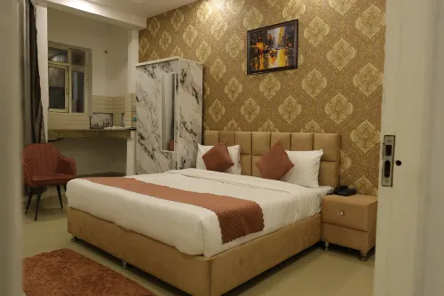 The Sandalwood by la Carnation I Faridabad-Gurgaon Road