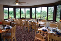 Double-Gate B&B Hotels in Mendip District