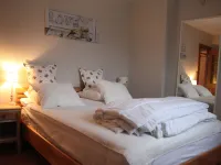 House in the Countryside on a Large Estate Hotels in Paliseul