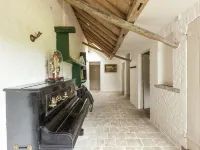 Beautiful Farmhouse in Beernem with Garden Hotels in Beernem