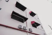 RedDoorz @ Jalan Pangeran Antasari Lampung 2 Hotel a Bandar Lampung