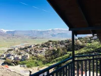 Denis Guest House - Mountain view