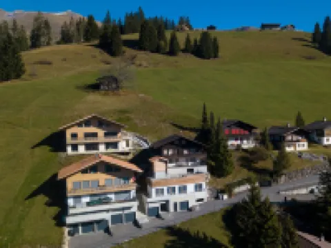 Ferienlenk Mountain Village Hotels in Lenk