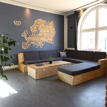 Blue Doors Hostel Ktv