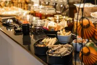 Nikon Boutique Hotel - breakfast