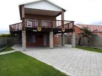 Little Sister's Hotels in 