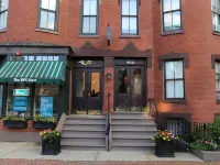 Maverick Suites at 402 Columbus Ave Hotels near Back Bay