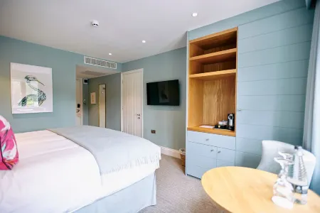 The Swan Hotel and Spa Отели в г. Newby Bridge