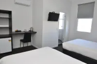 Queens Head Hotel Hotels in Lutana