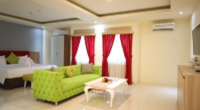 RSAB哈拉潘基塔莫里茨酒店 鄰近雅加達紡織博物館的酒店