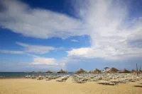 Sol Tropikal Durrës - con vista mare