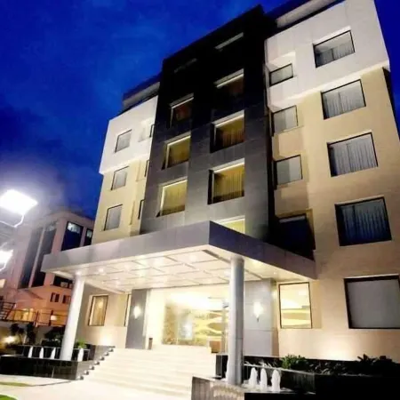 Hotel Dortn Hinjawadi Phase 1 Отели в г. Хинджавади