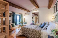 Sospirata Farmhouse in Pescia