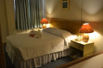 웨스트 플라자 데세켈 벨라우 국립박물관 주변 호텔