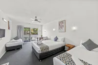 Pottsville Beach Motel Hotels in Hastings Point