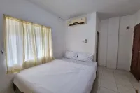 OYO 93493 Wira Residensia Syariah Hotels near Tanah lapang binjai