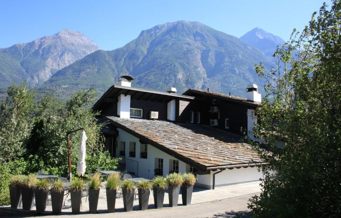 Hotel Village