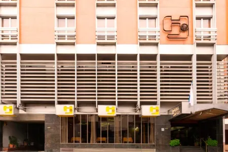 Hotel del Jardín Отели рядом с достопримечательностью «Historic House of Tucuman»