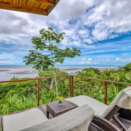 El Castillo Luxury Boutique Hotel-