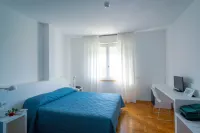 Hotel Mistral - 3-Star
