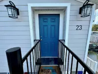 Cottage 23: The Lighthouse - Waterfront Lodging in Downtown Tavares, FL