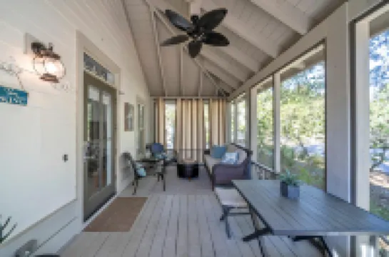 Steps to Beach and Resort Pool Access - Gorgeous Coastal Haven