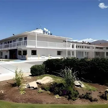 Super 8 by Wyndham Woods Cross/Salt Lake City North