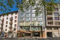 Barceló Bilbao Nervión Các khách sạn gần Plaza Moyua