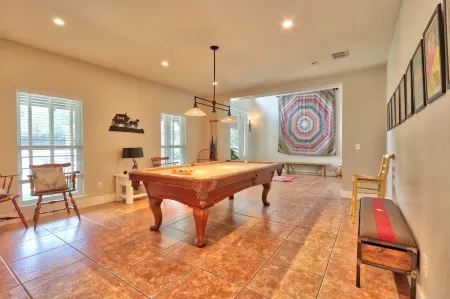 Stunning Water Access with Gourmet Kitchen and Game Room - Gorgeous Retreat