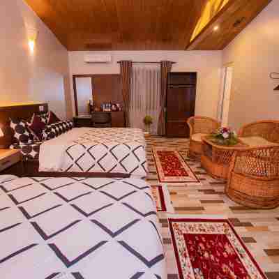 忙碌蜜蜂波克拉度假村 Rooms