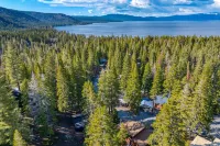 Lake Access and Scenic Deck with BBQ Grill - Exquisite Mountain Haven