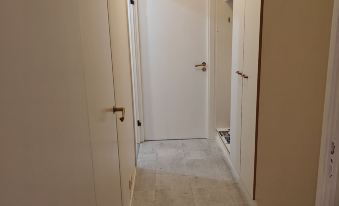 Pet-Friendly 4 Bed Apt in Turku with Park Views