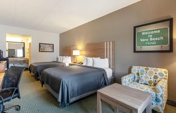 維羅海灘伊克諾旅館- 市中心