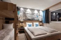 Luxury Chalet Gaschurn Near Ski Lift - parking