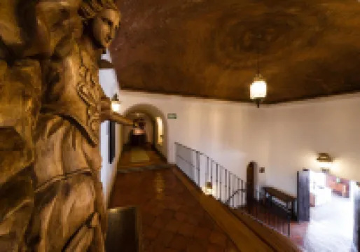 โรงแรมมิซิออนแกรนด์คาซาคอโลราดา