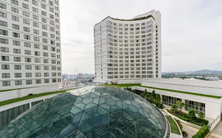 Silverscape Residence Deluxe by I Housing