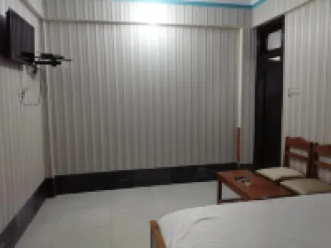 Saif Hotel and Restaurant Hotels in Balakot